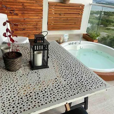 Exclusive With Private Jacuzzi Apartamento Cartagena